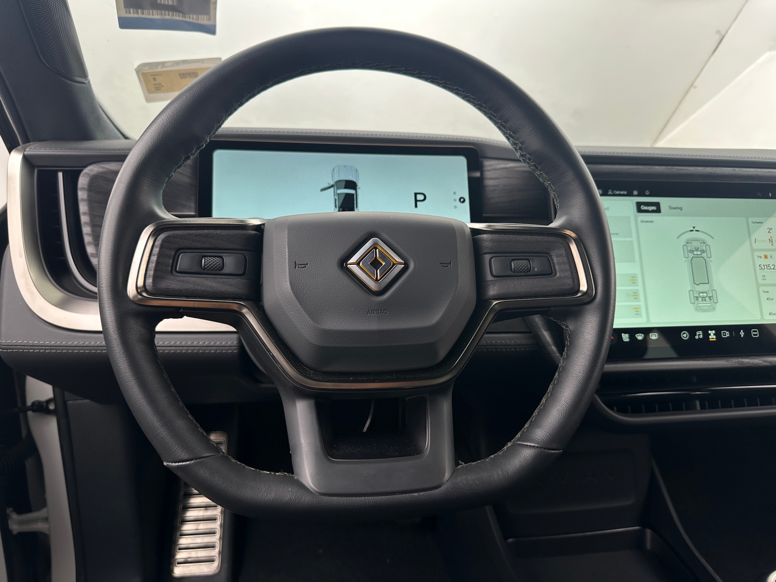 Thumbnail: 2022 Rivian R1T - 4