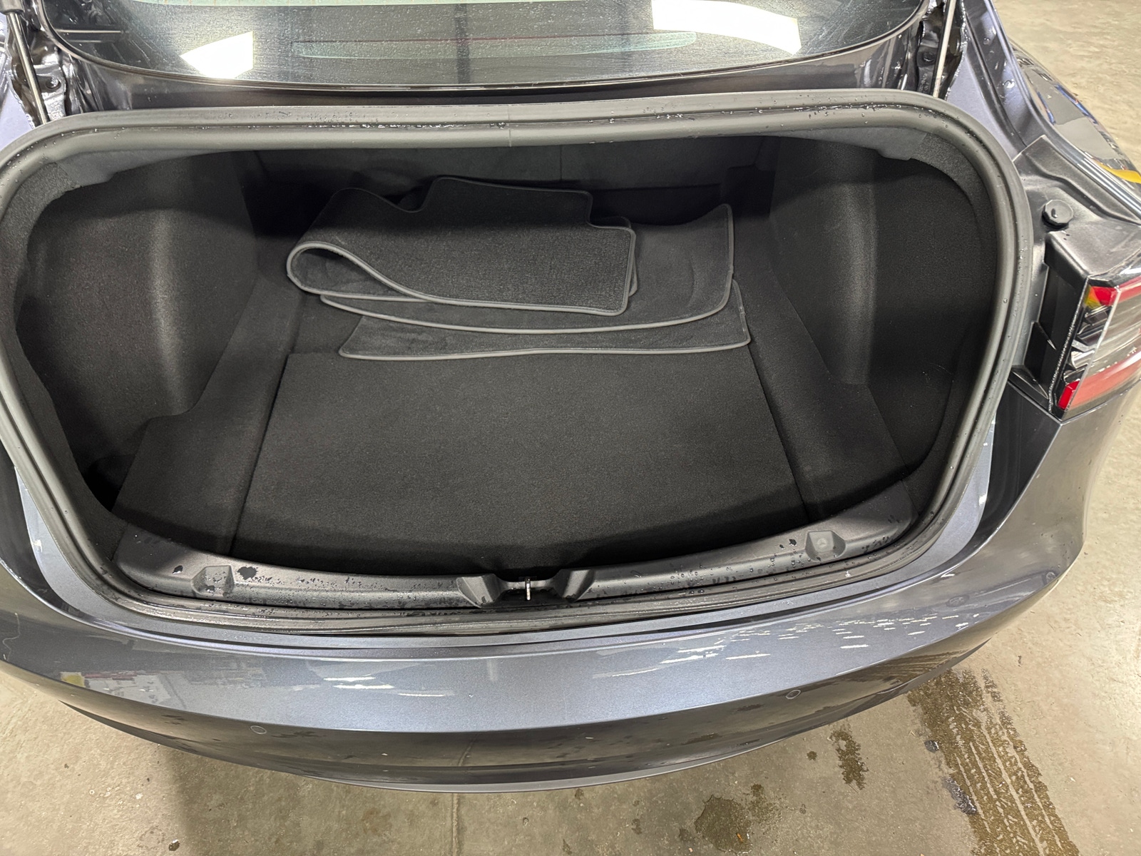 Thumbnail: 2018 Tesla Model 3 - 6