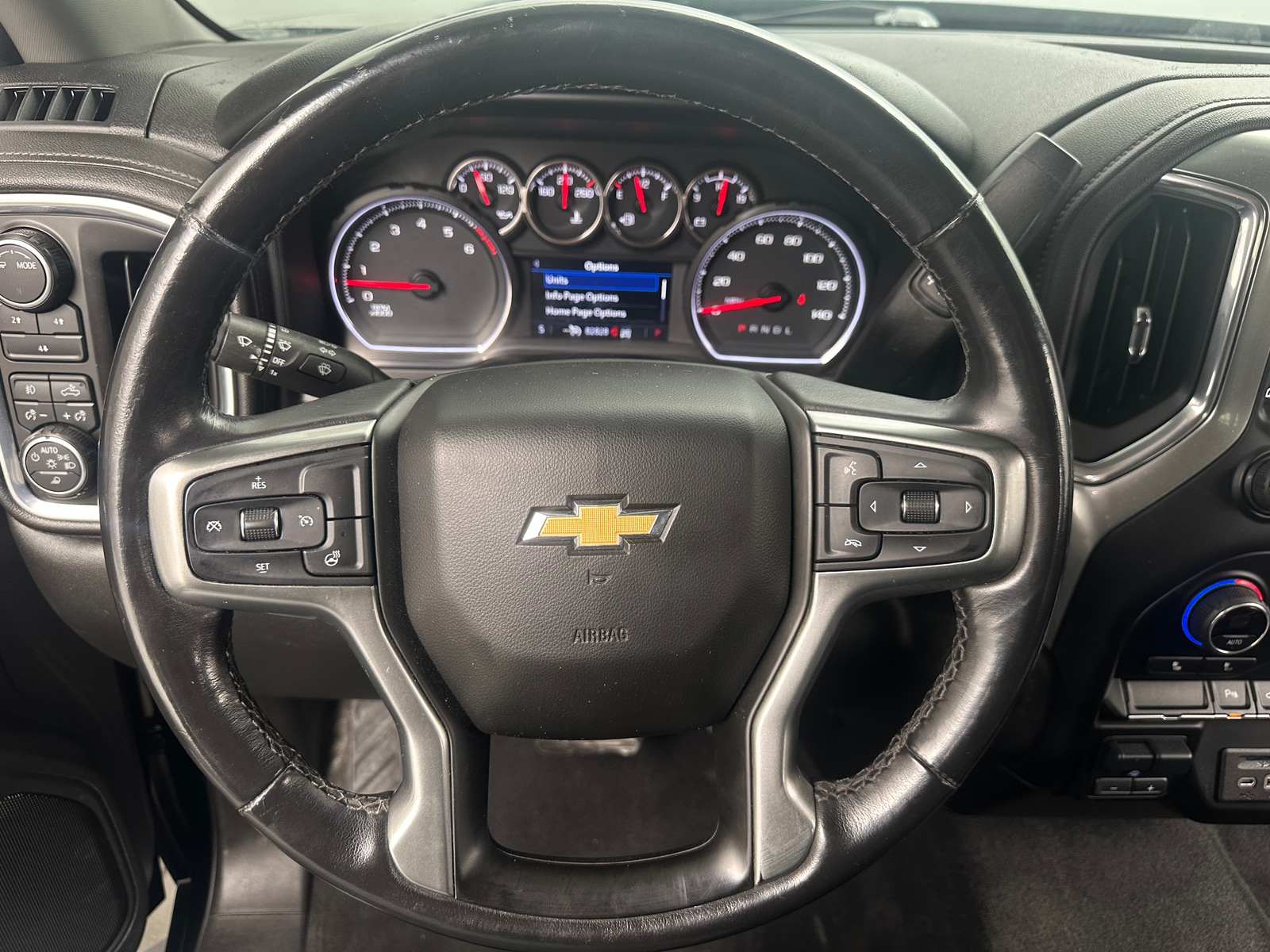 Thumbnail: 2020 Chevrolet Silverado 2500 - 5
