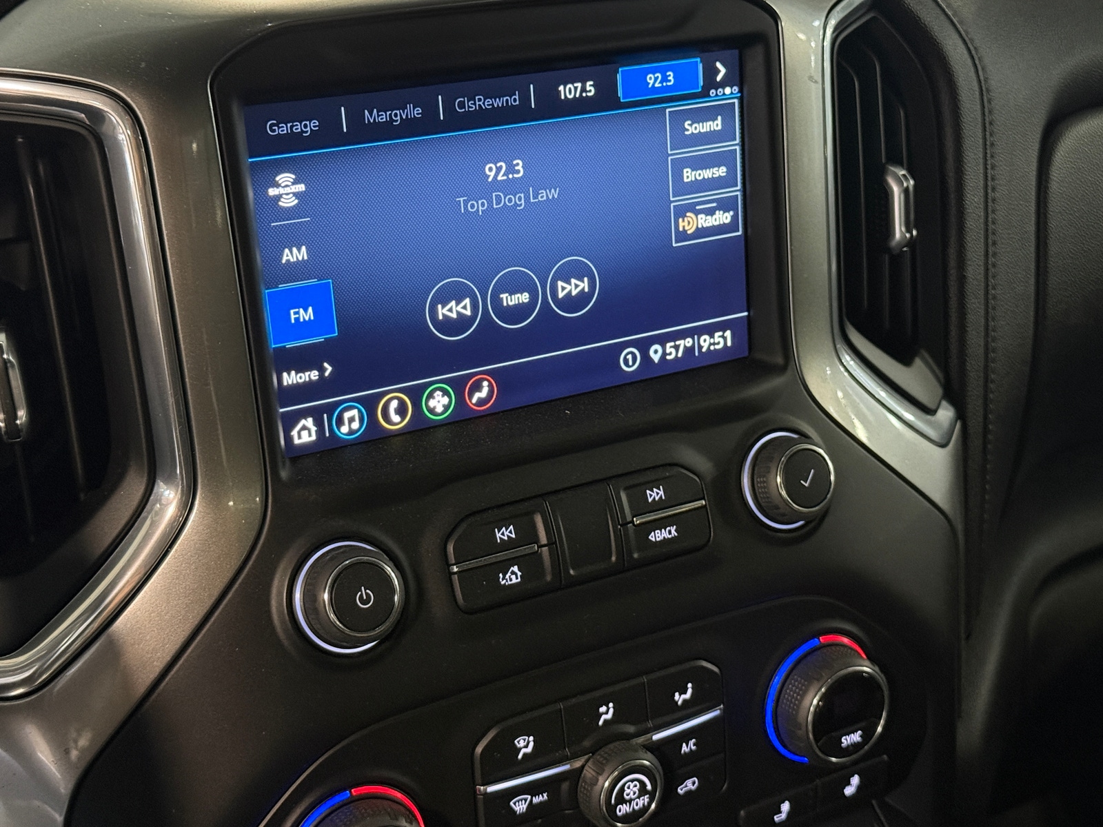 Thumbnail: 2020 Chevrolet Silverado 2500 - 4
