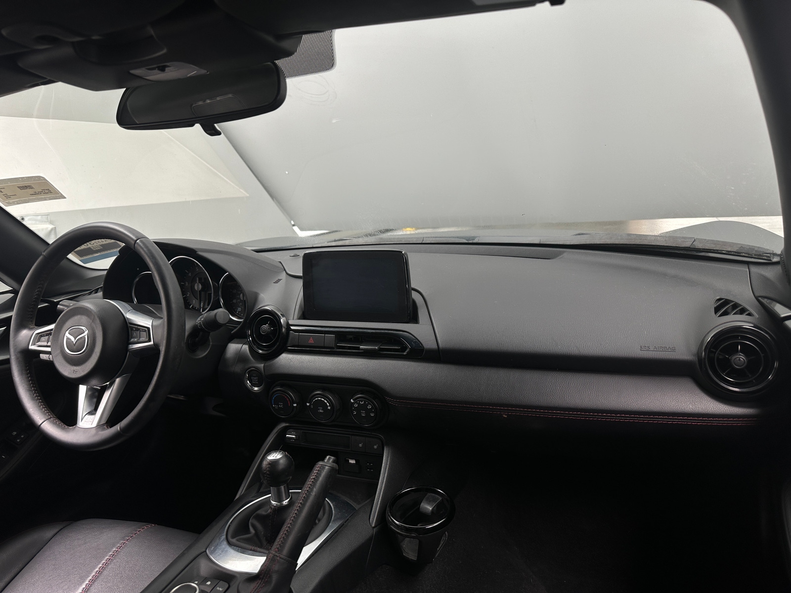 Thumbnail: 2018 Mazda MX-5 Miata - 3