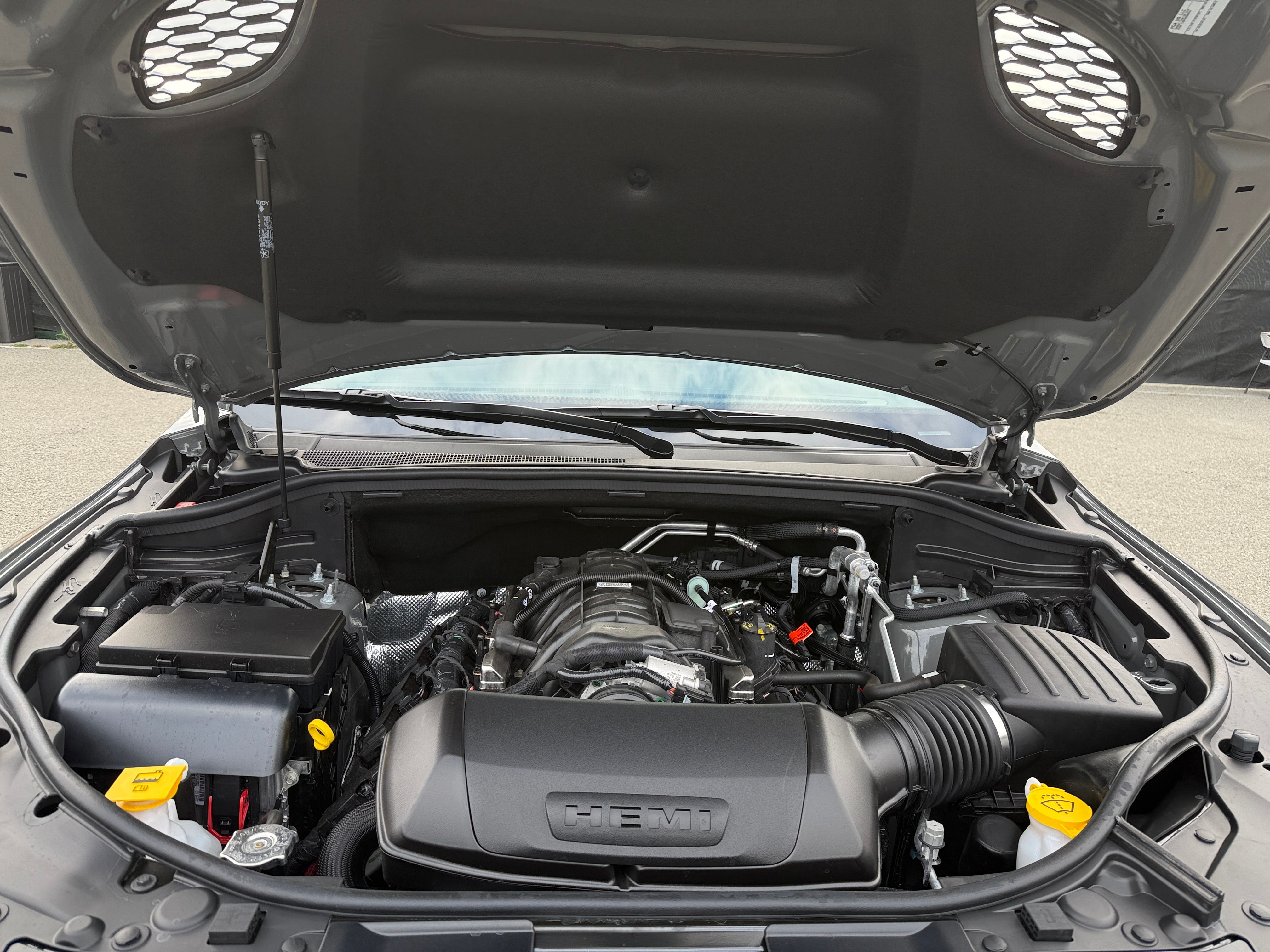 2026 Dodge Durango GT HEMI V8 AWD's photo