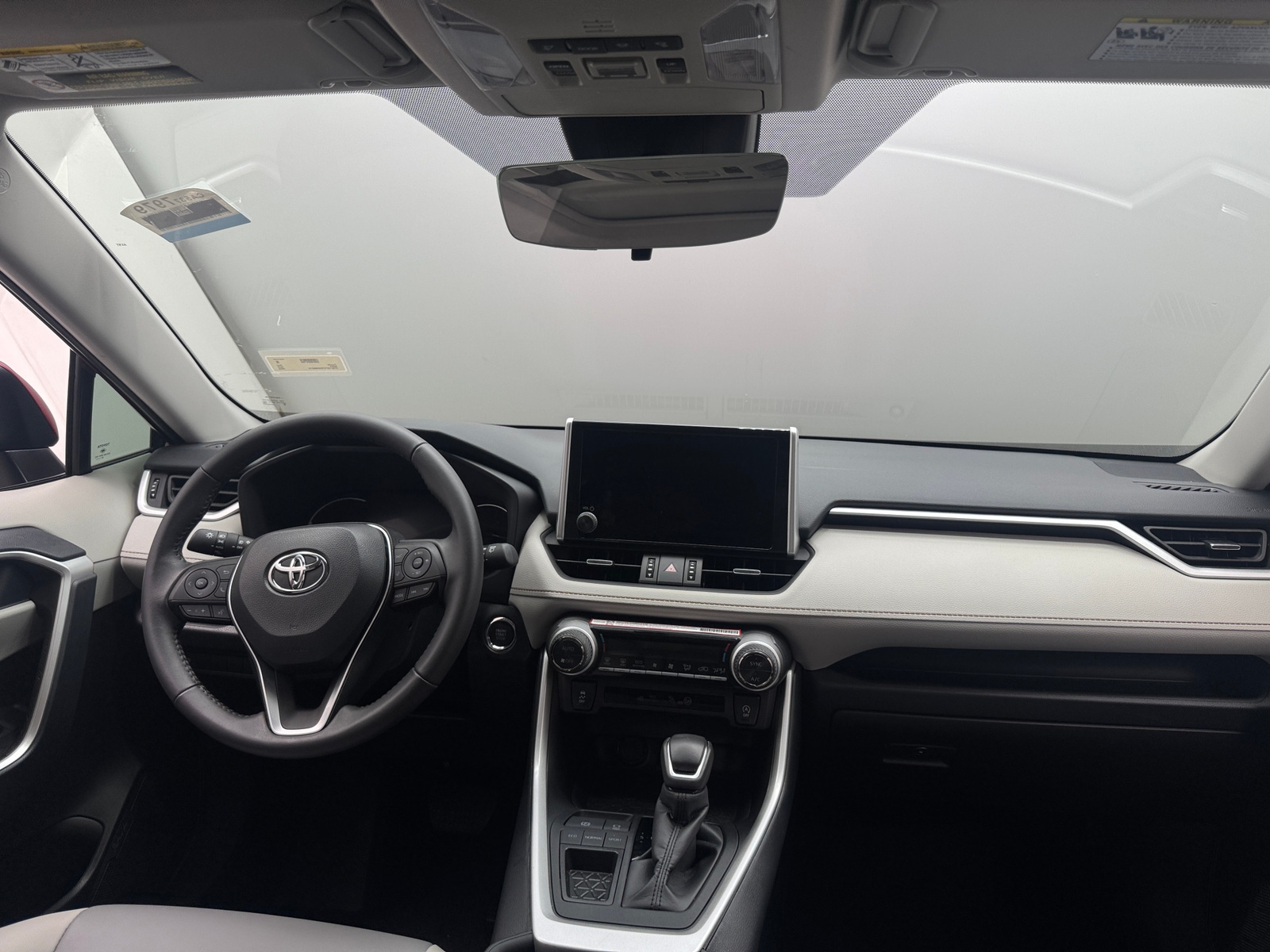 Thumbnail: 2025 Toyota RAV4 - 2