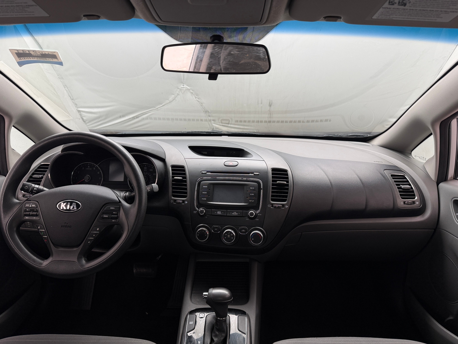Thumbnail: 2017 Kia Forte - 3