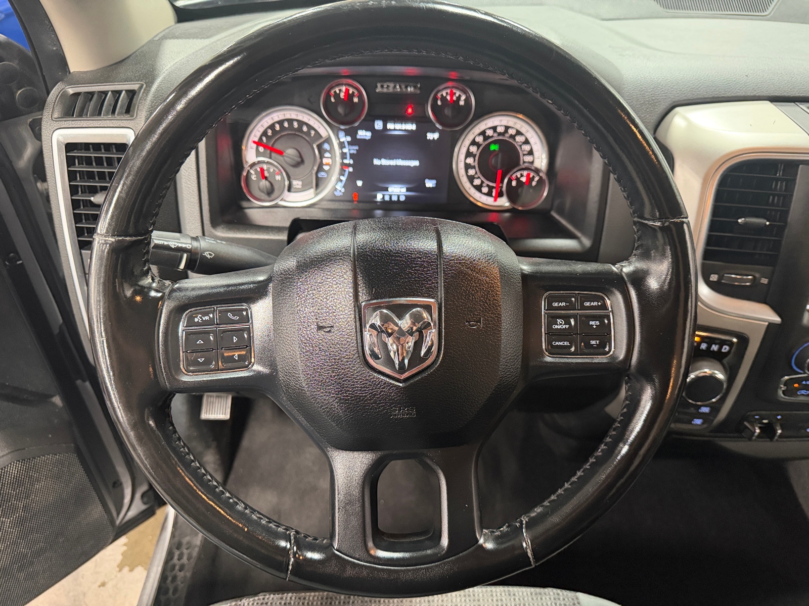 Thumbnail: 2020 RAM 1500 Classic - 5