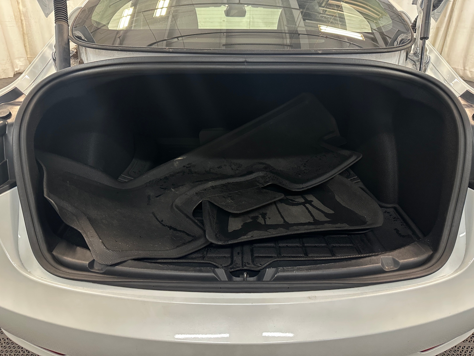 Thumbnail: 2023 Tesla Model 3 - 6