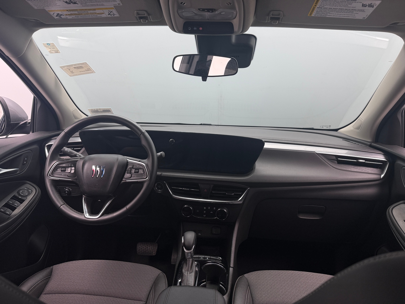 Thumbnail: 2025 Buick Encore GX - 3