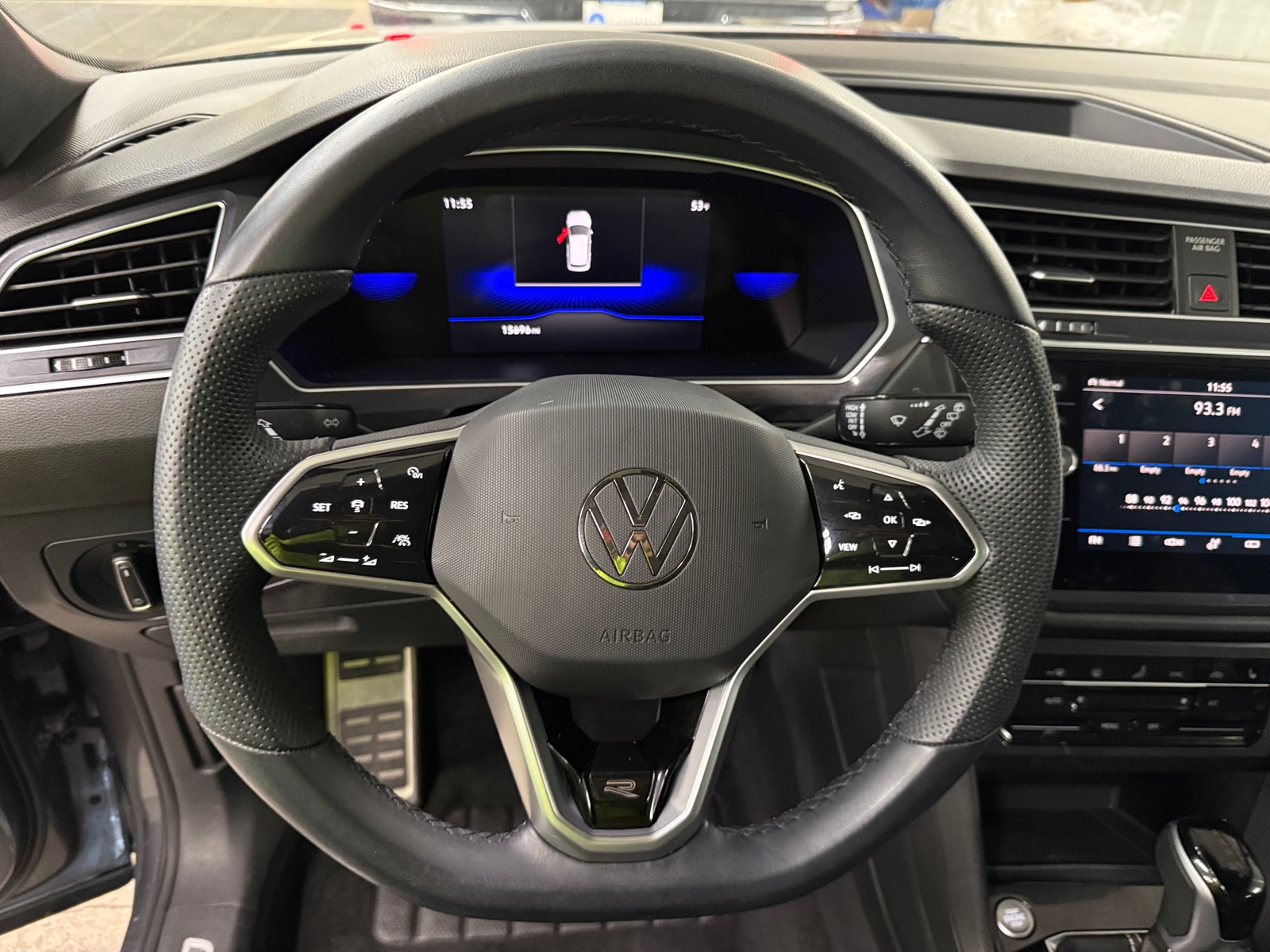 Thumbnail: 2024 Volkswagen Tiguan - 4