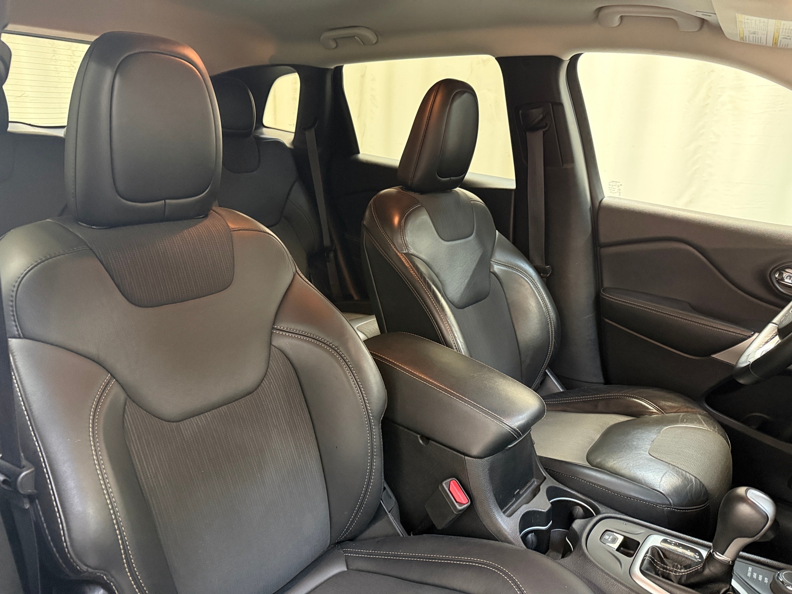 Thumbnail: 2018 Jeep Cherokee - 2