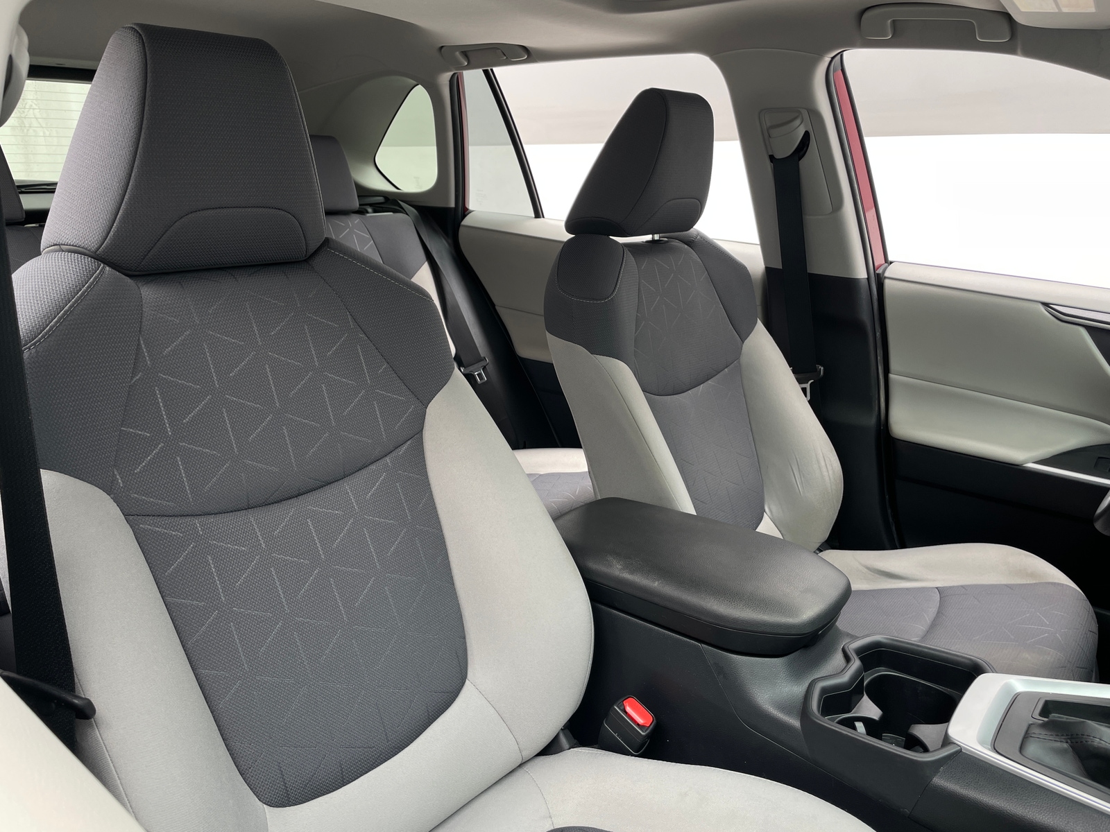 Thumbnail: 2019 Toyota RAV4 - 2