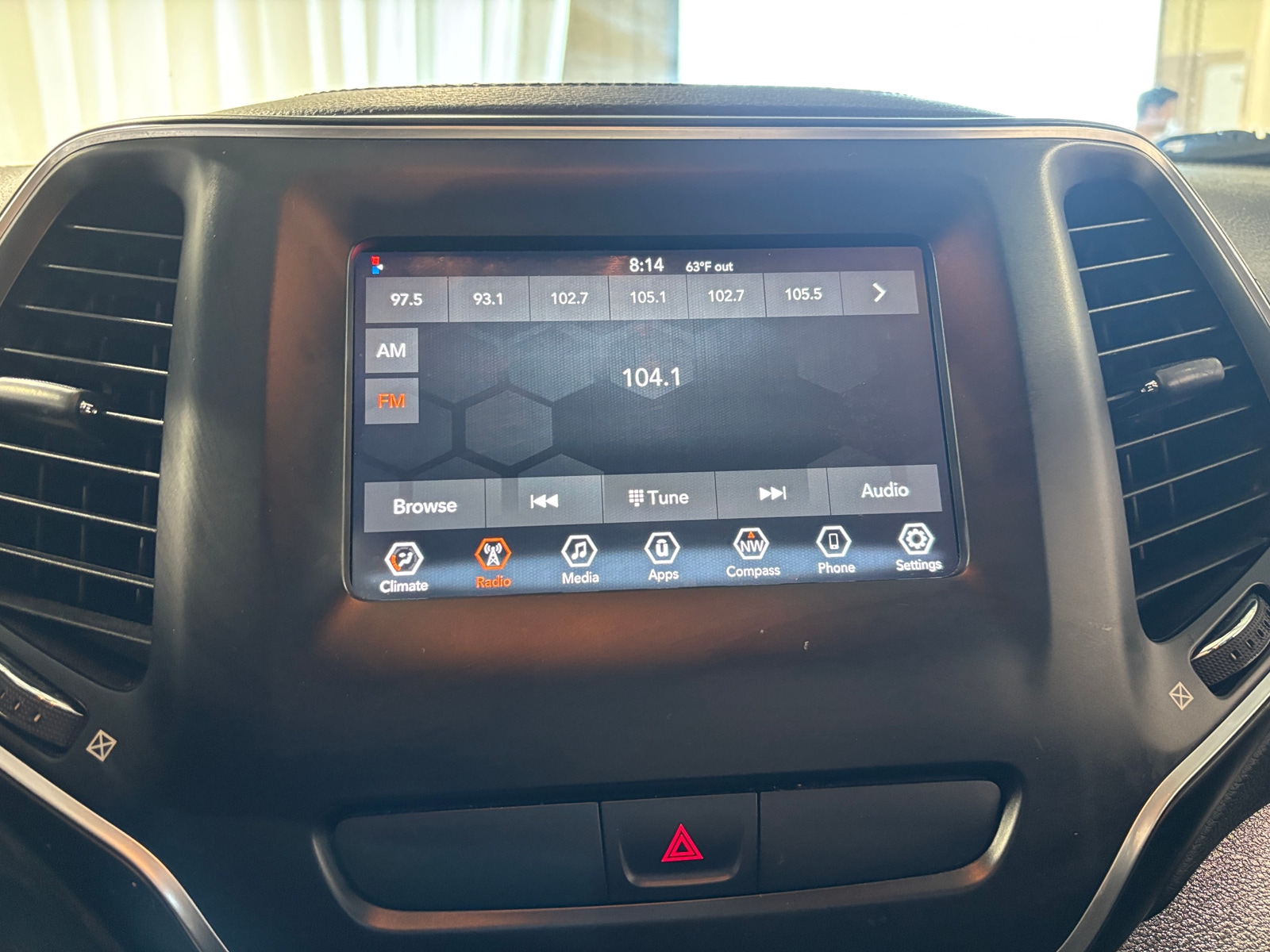 Thumbnail: 2020 Jeep Cherokee - 4