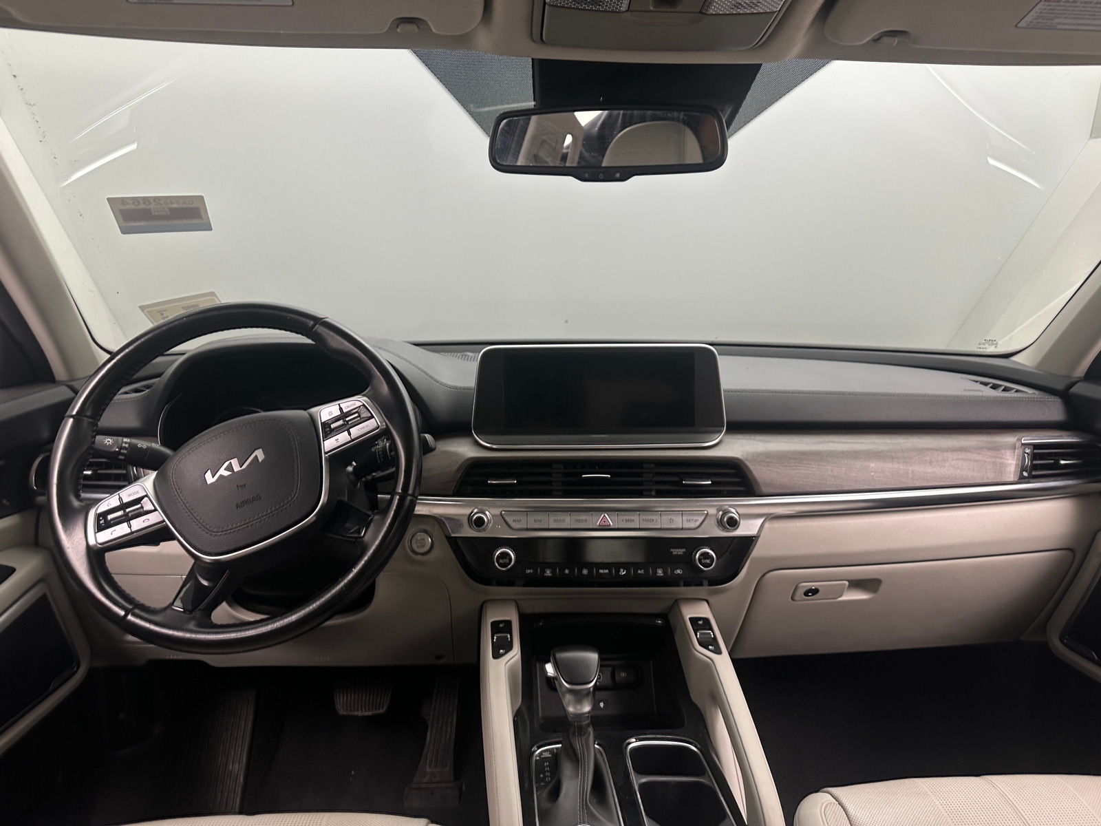 Thumbnail: 2022 Kia Telluride - 2