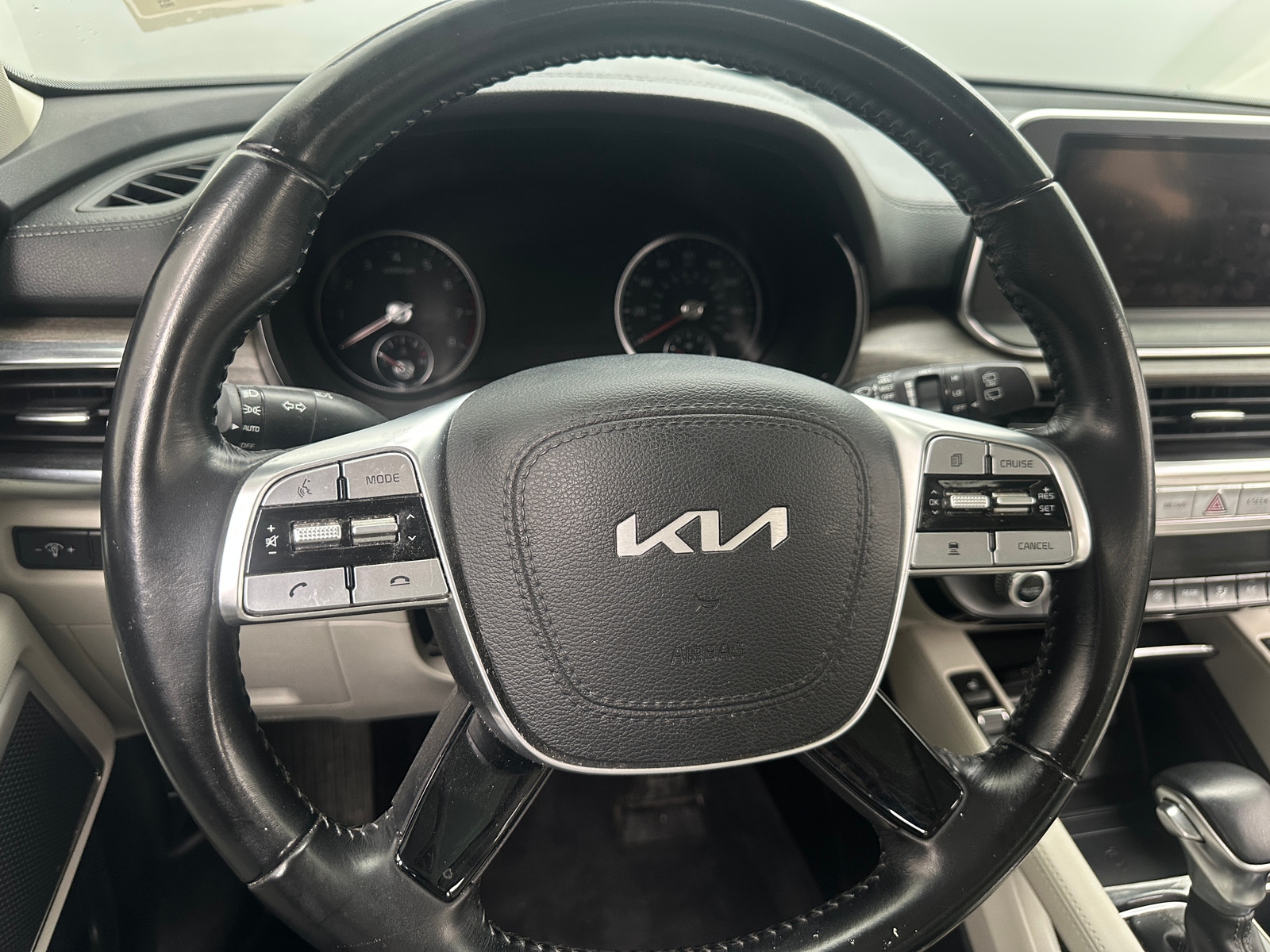 Thumbnail: 2022 Kia Telluride - 4