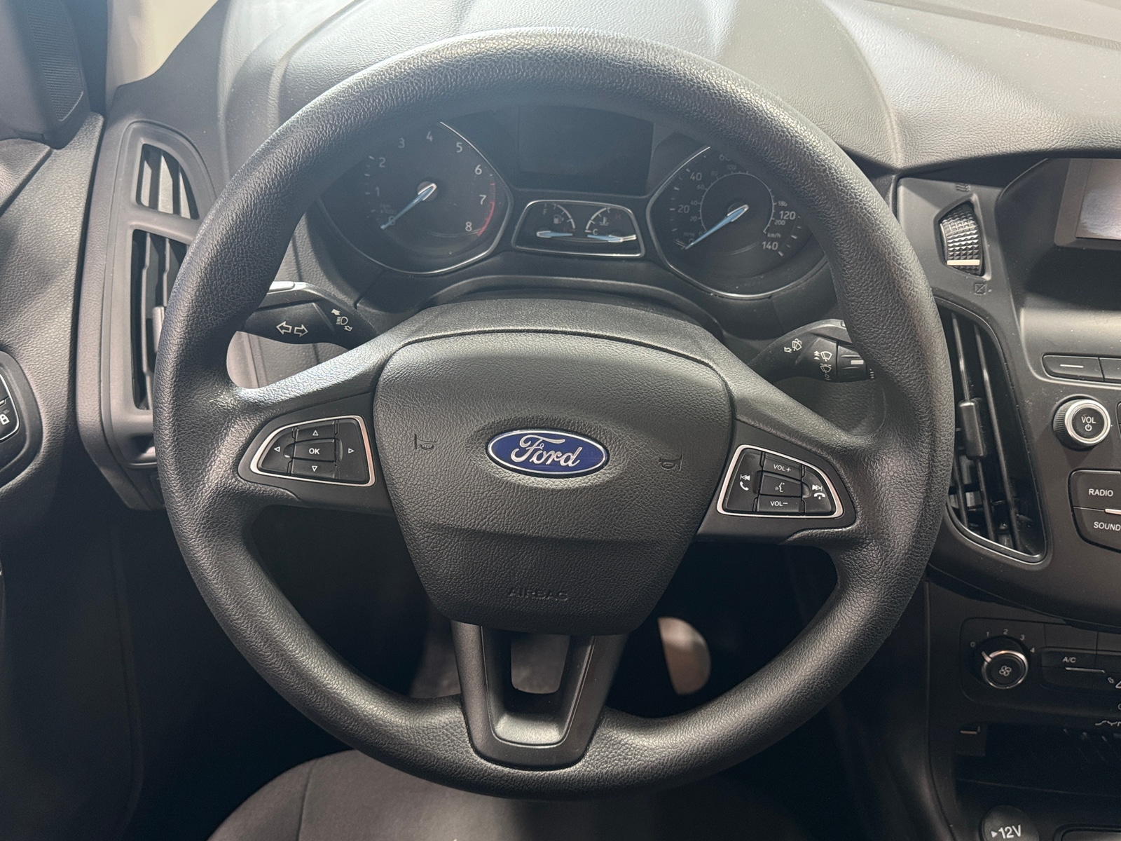 Thumbnail: 2018 Ford Focus - 5