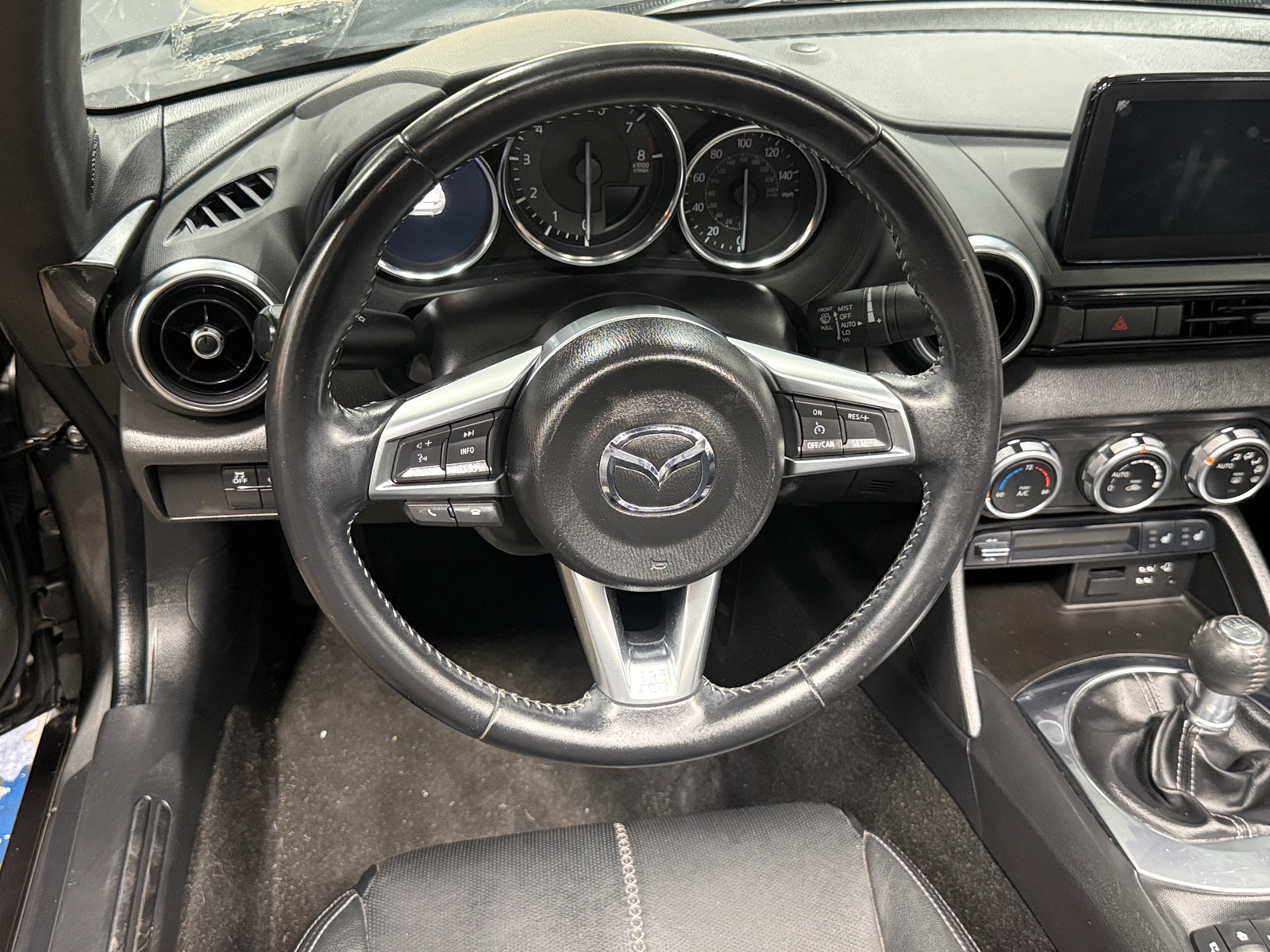 Thumbnail: 2021 Mazda MX-5 Miata - 5