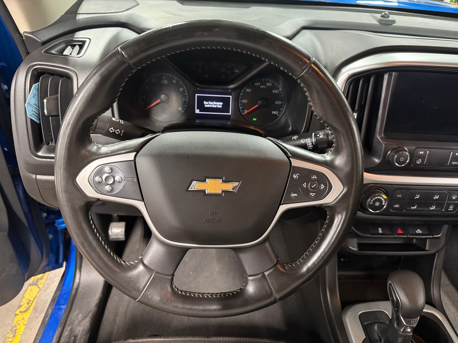 Thumbnail: 2022 Chevrolet Colorado - 5