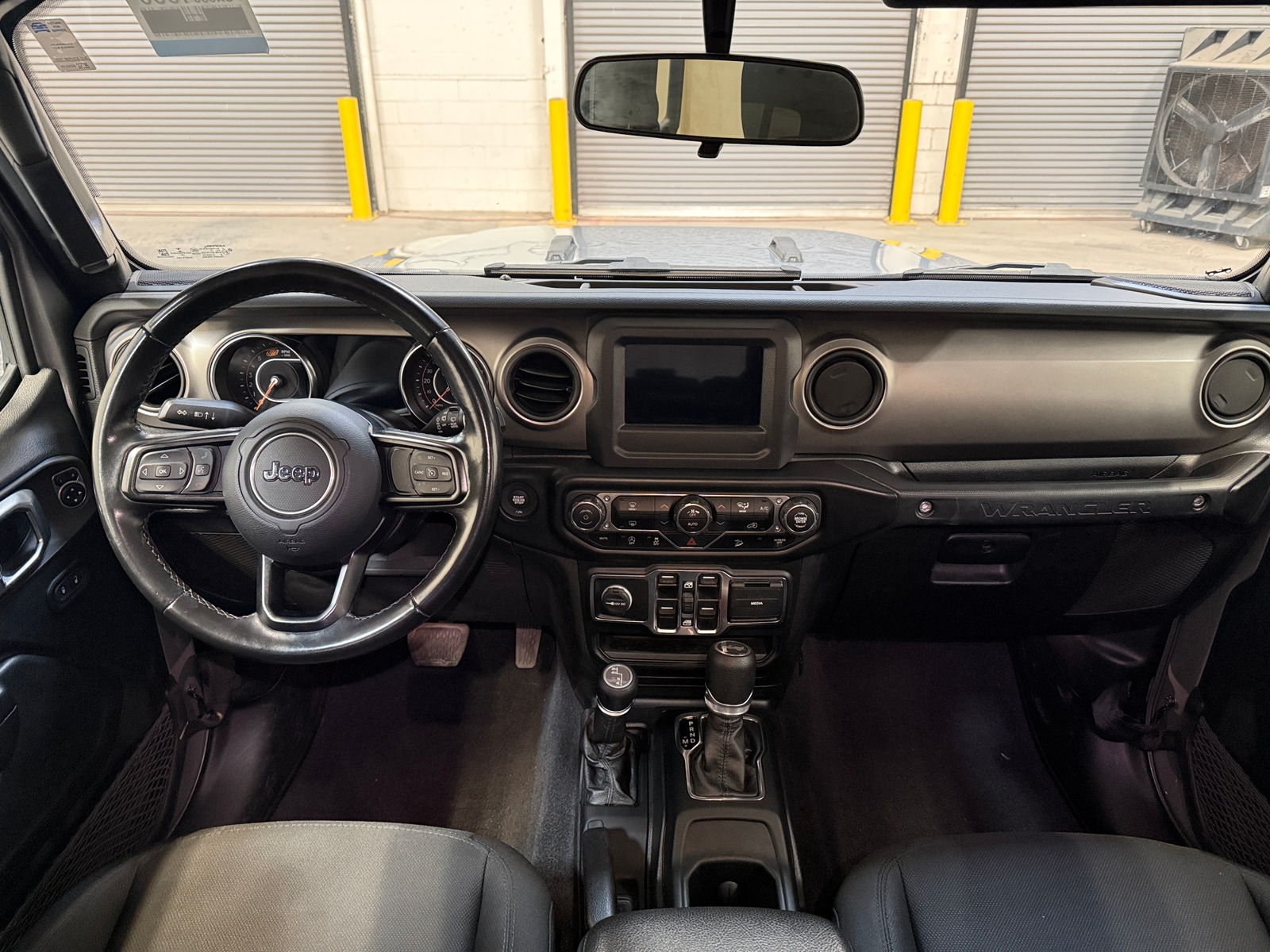 Thumbnail: 2020 Jeep Wrangler - 3