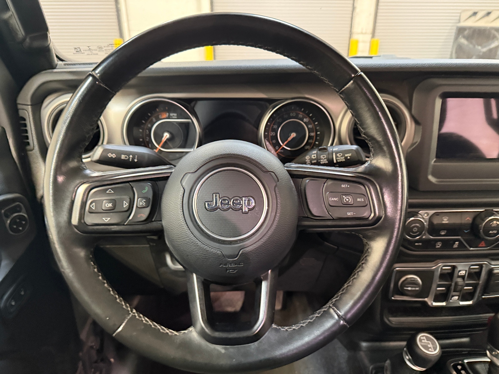 Thumbnail: 2020 Jeep Wrangler - 5