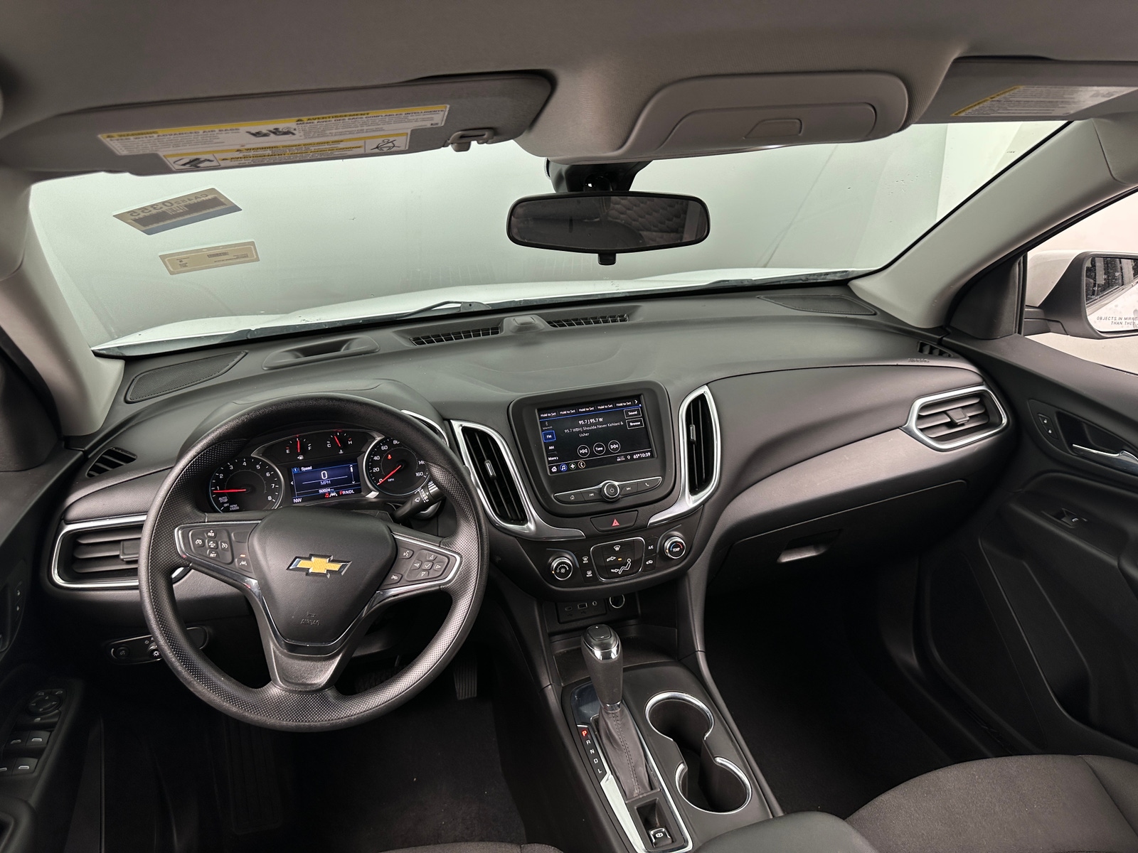 Thumbnail: 2021 Chevrolet Equinox - 3