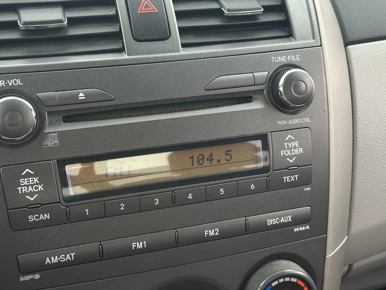 Thumbnail: 2011 Toyota Corolla - 4