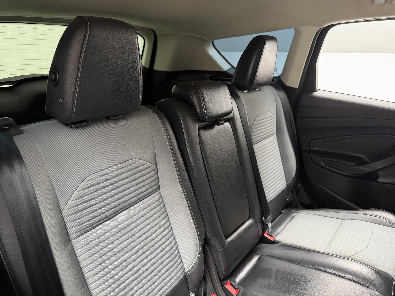 Thumbnail: 2019 Ford Escape - 5