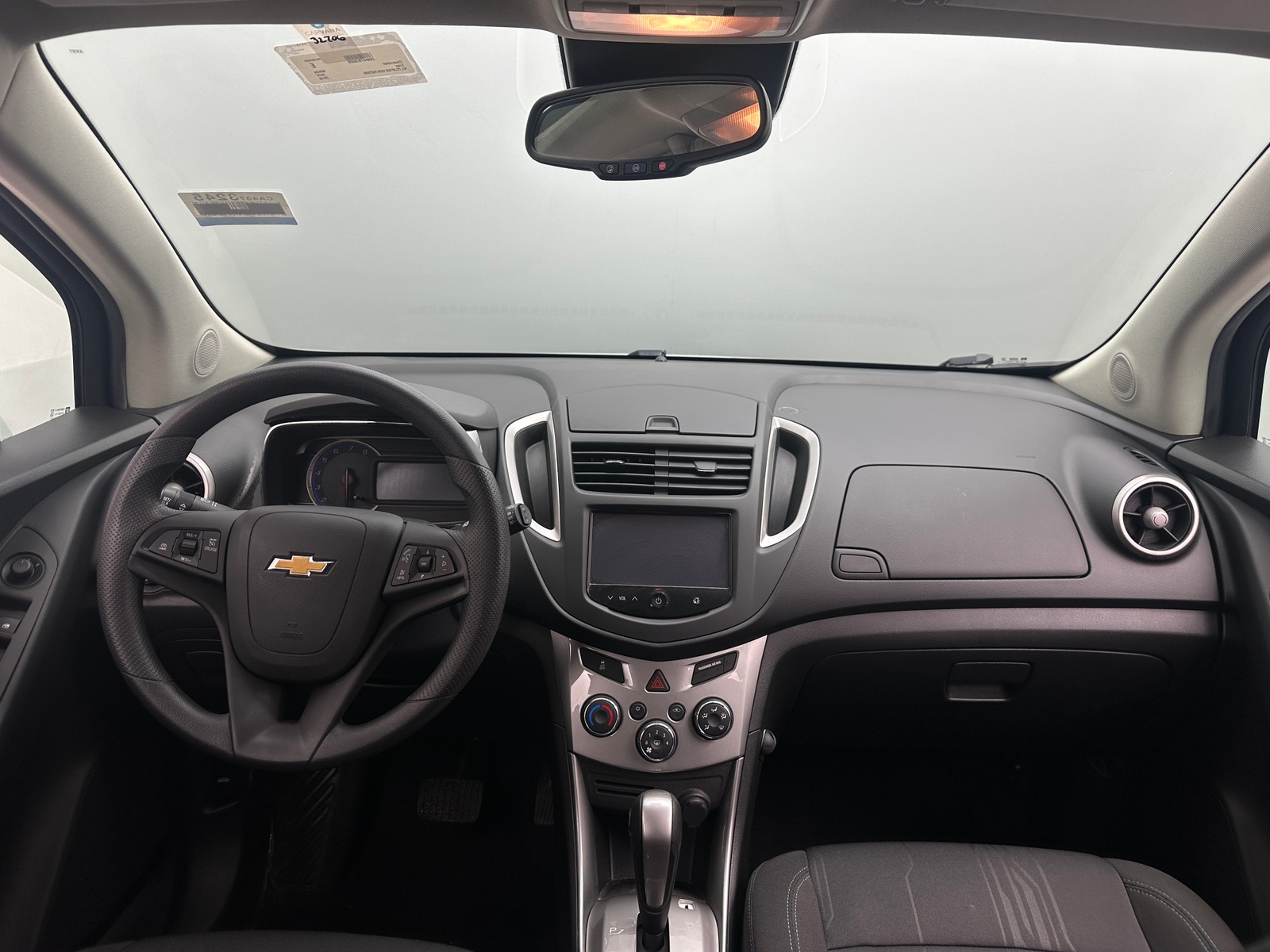 Thumbnail: 2016 Chevrolet Trax - 3