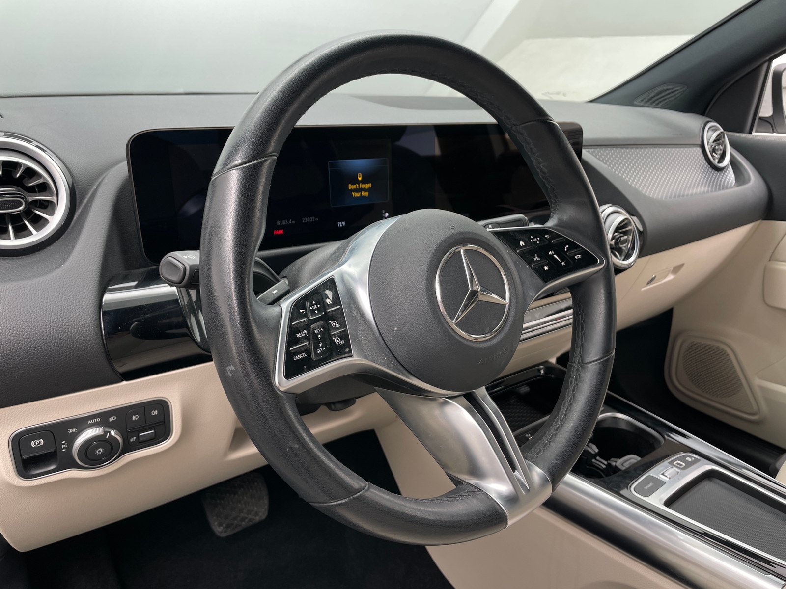 Thumbnail: 2025 Mercedes-Benz GLA - 4