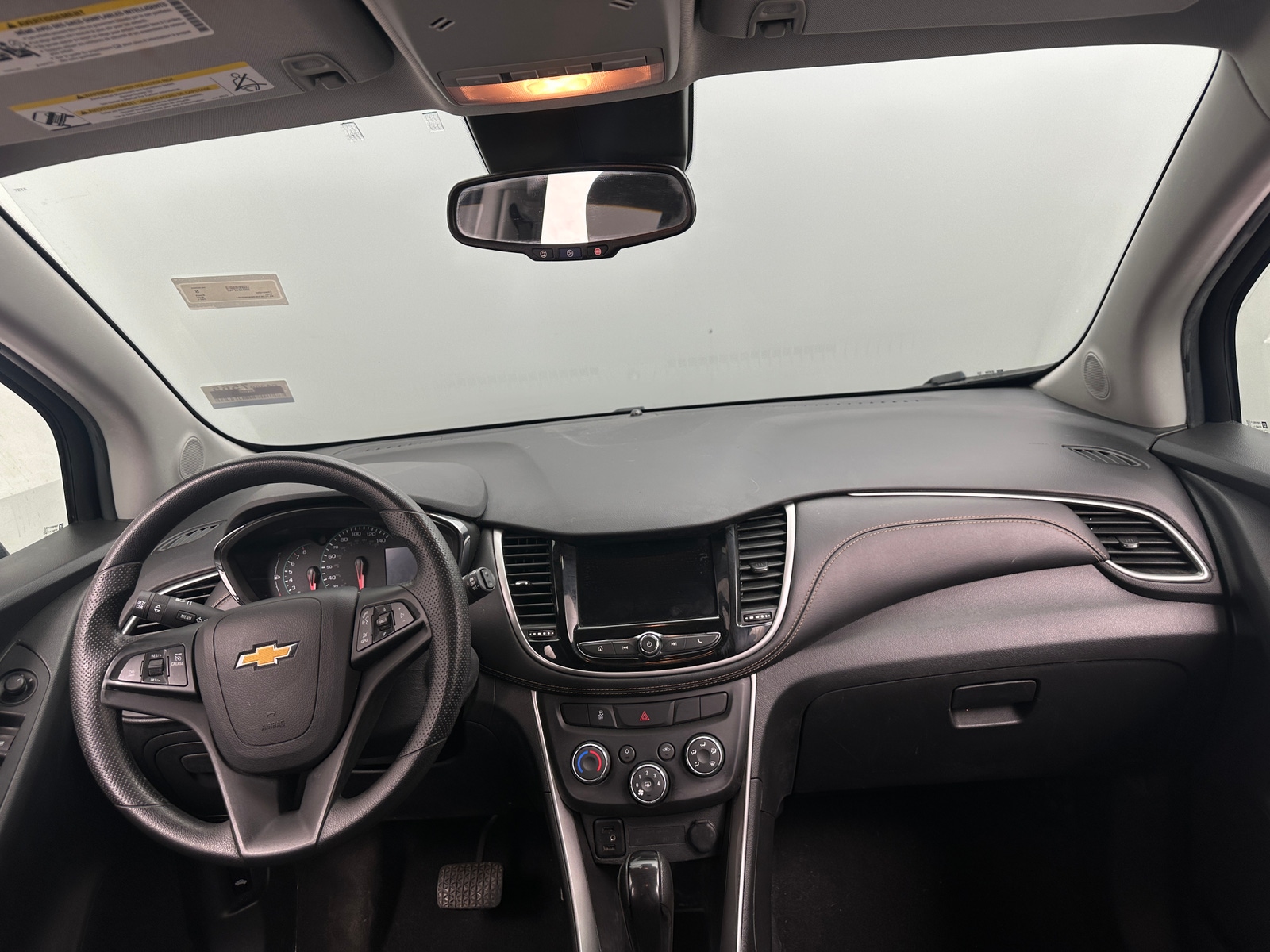 Thumbnail: 2021 Chevrolet Trax - 3