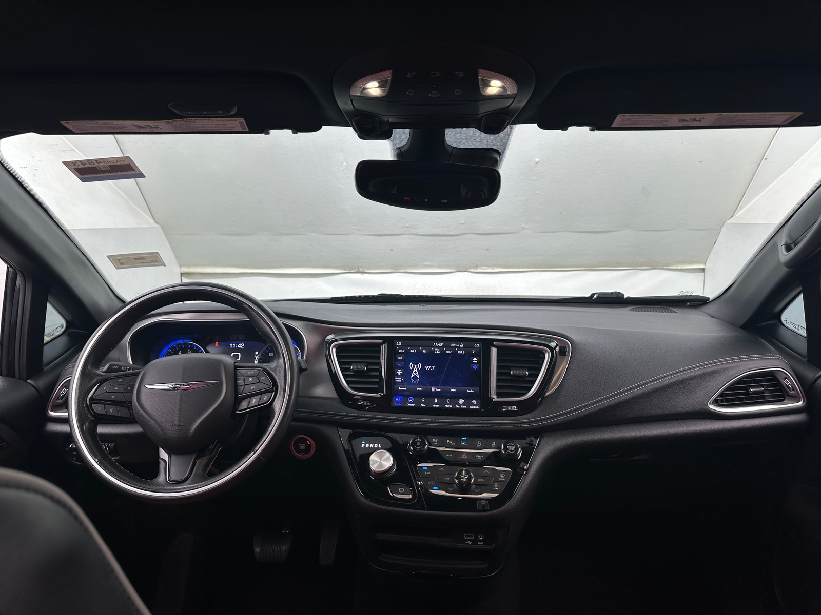 Thumbnail: 2020 Chrysler Pacifica - 2
