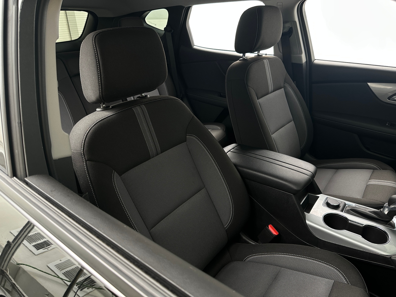 Thumbnail: 2025 Chevrolet Blazer - 2