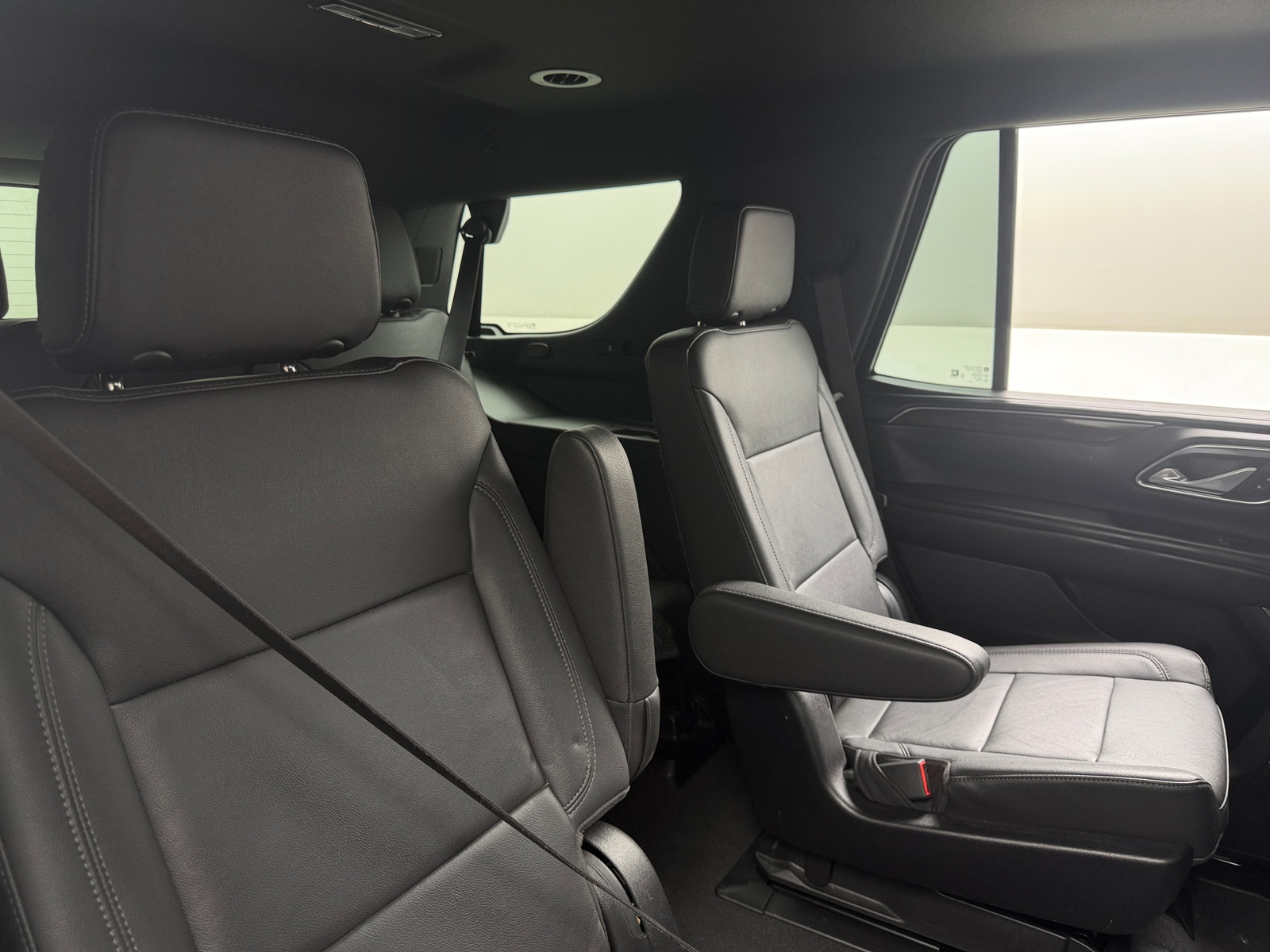 Thumbnail: 2022 Chevrolet Tahoe - 5