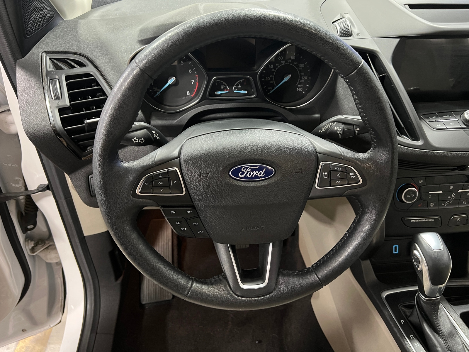 Thumbnail: 2018 Ford Escape - 4