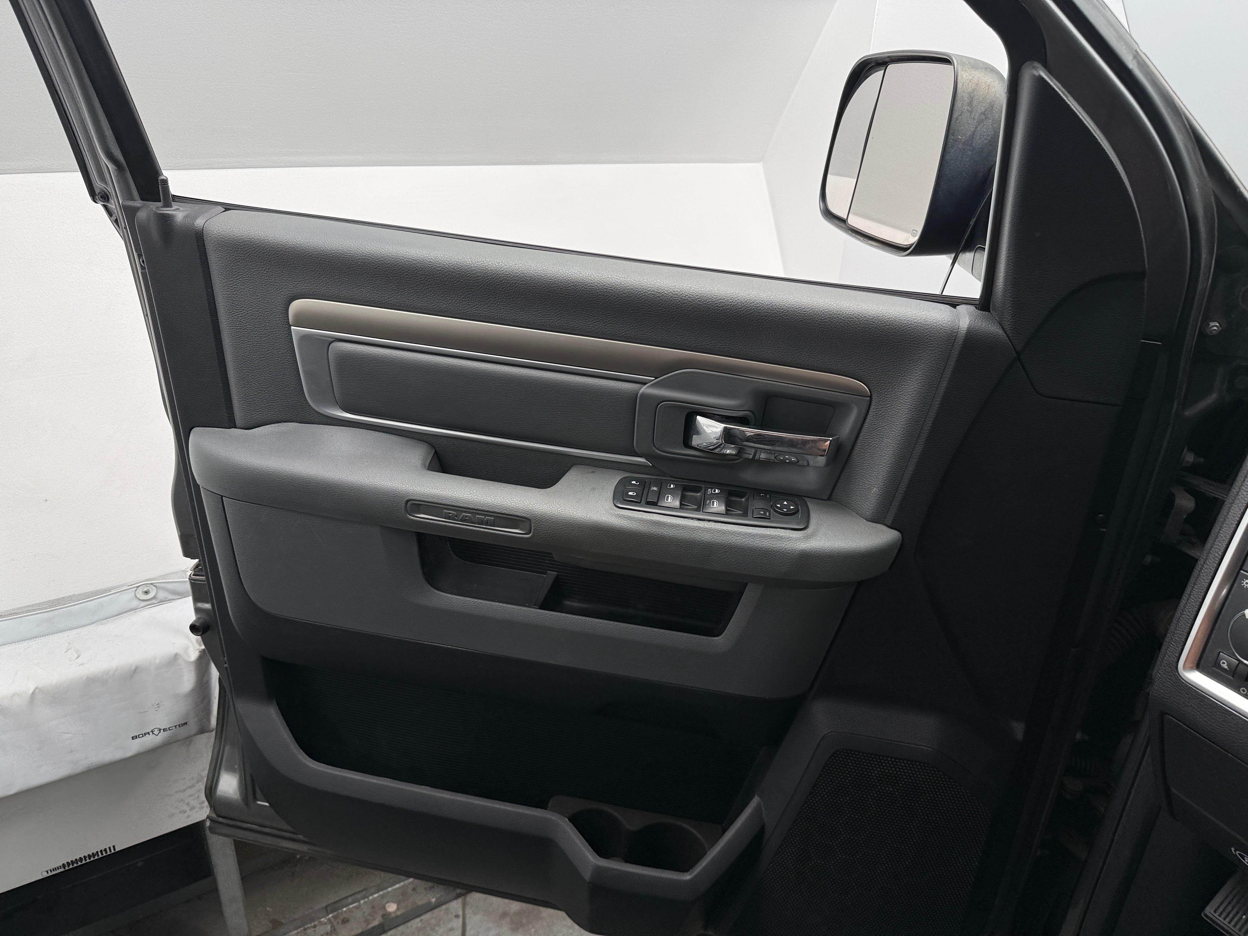 2013 RAM Ram 2500 Pickup SLT - Photo 6