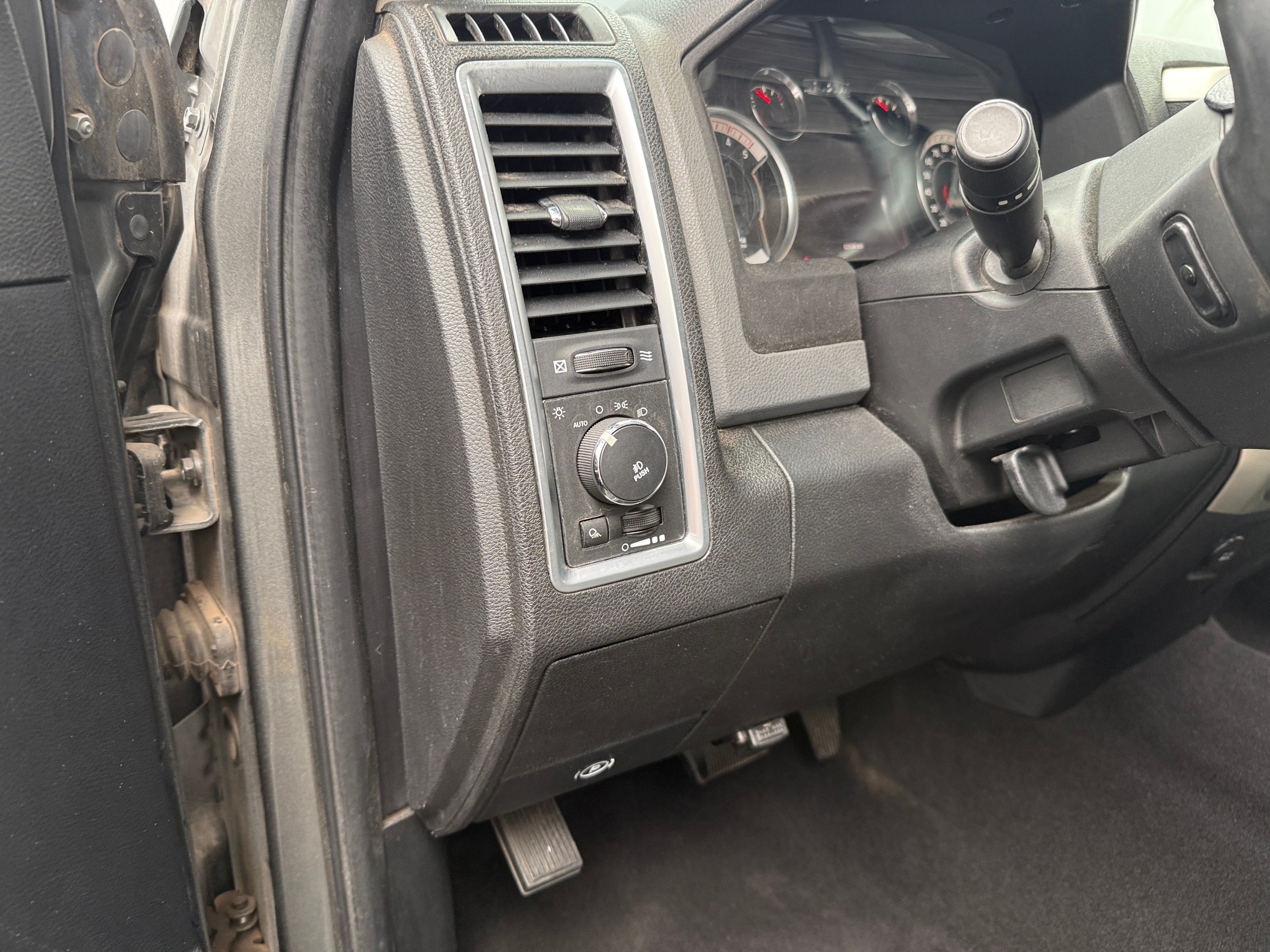 2013 RAM Ram 2500 Pickup SLT - Photo 10