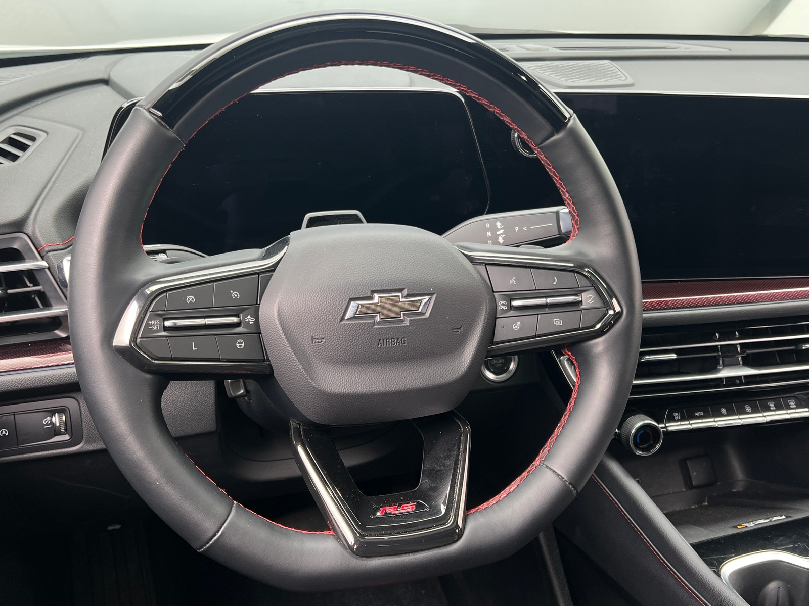 Thumbnail: 2024 Chevrolet Traverse - 4