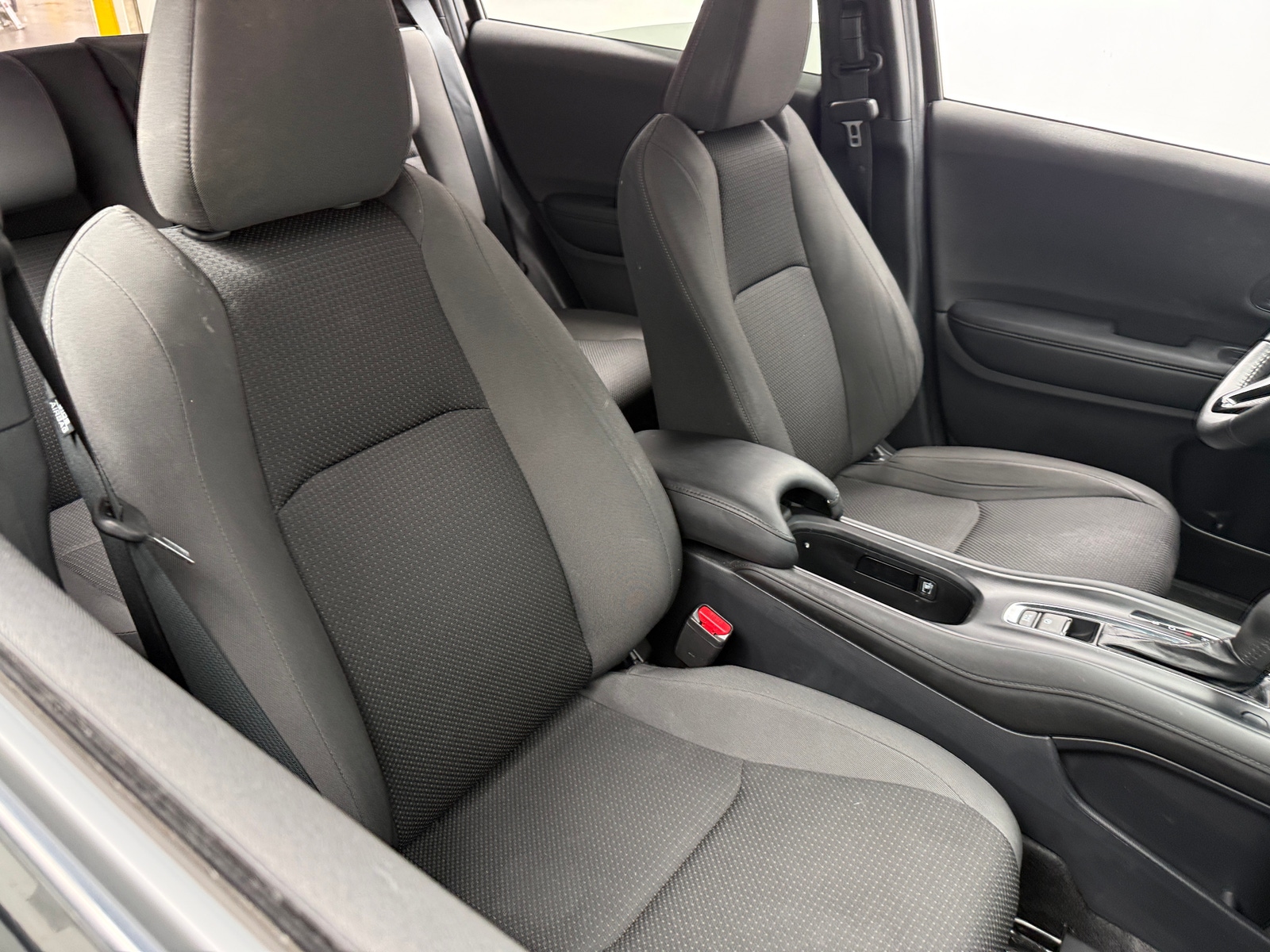 Thumbnail: 2021 Honda HR-V - 2