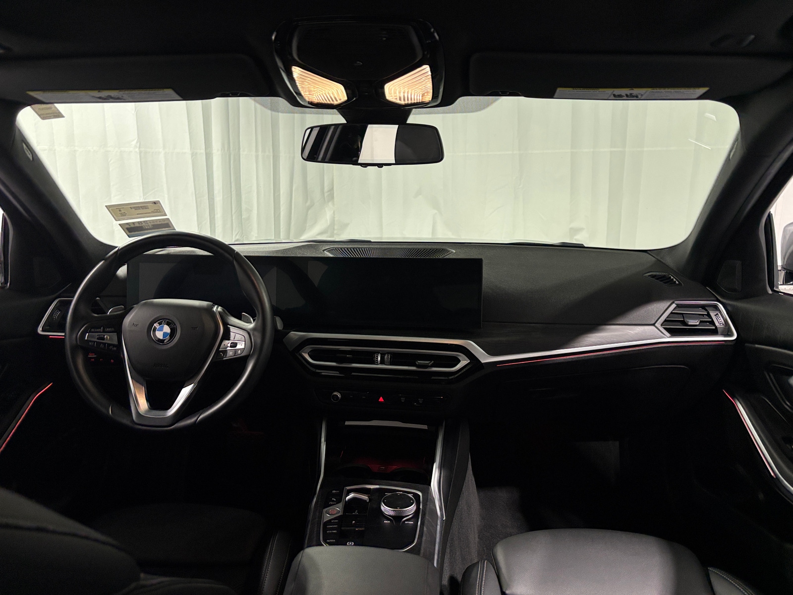 Thumbnail: 2024 BMW 3 Series - 2