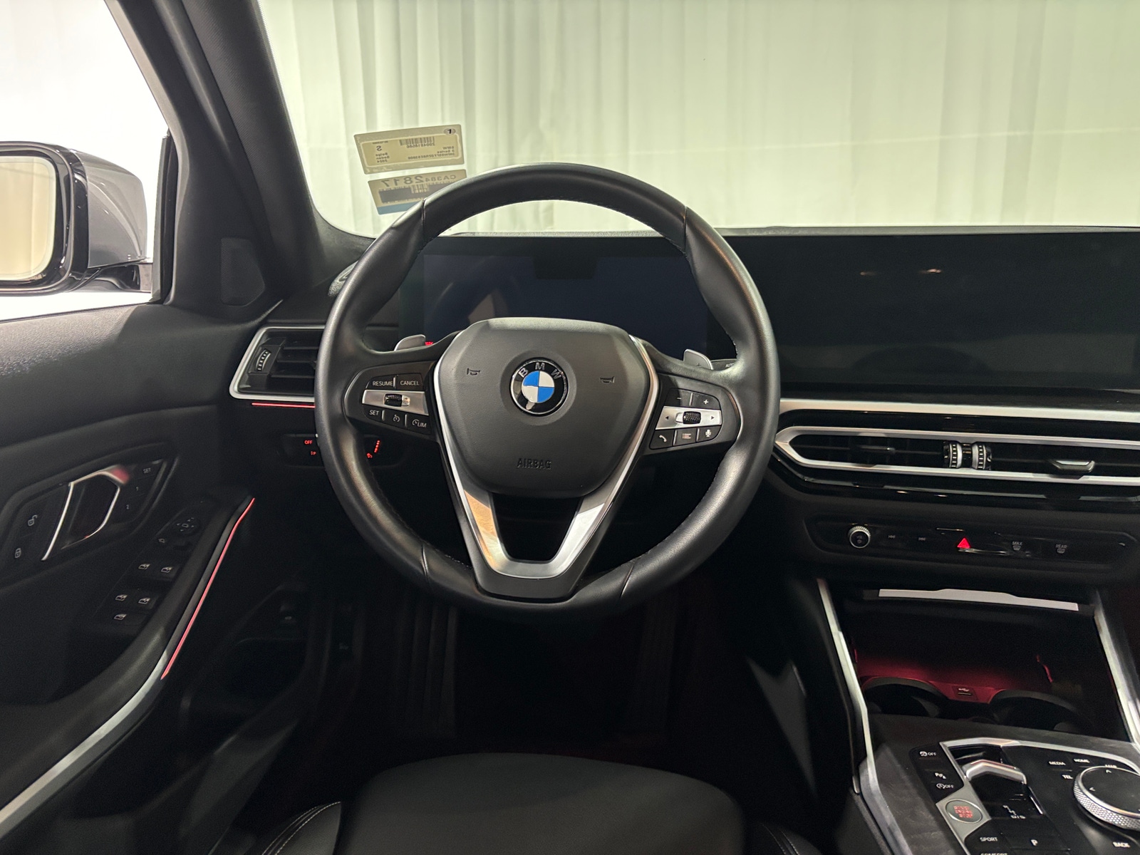 Thumbnail: 2024 BMW 3 Series - 4