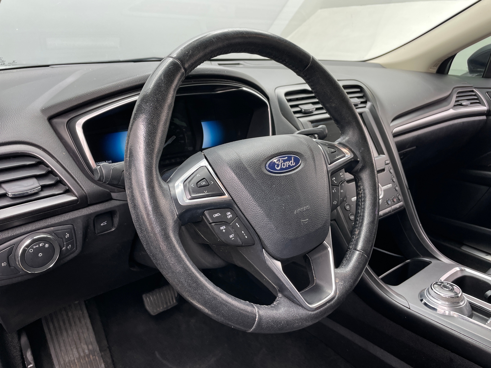 Thumbnail: 2019 Ford Fusion - 4