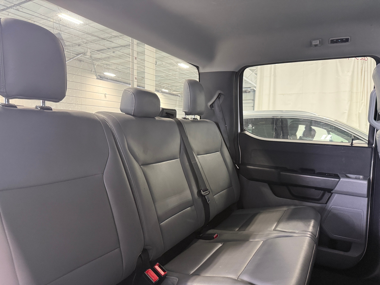Thumbnail: 2021 Ford Econoline - 6