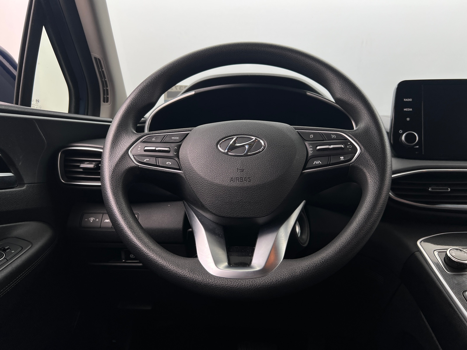 Thumbnail: 2021 Hyundai Santa Fe - 5
