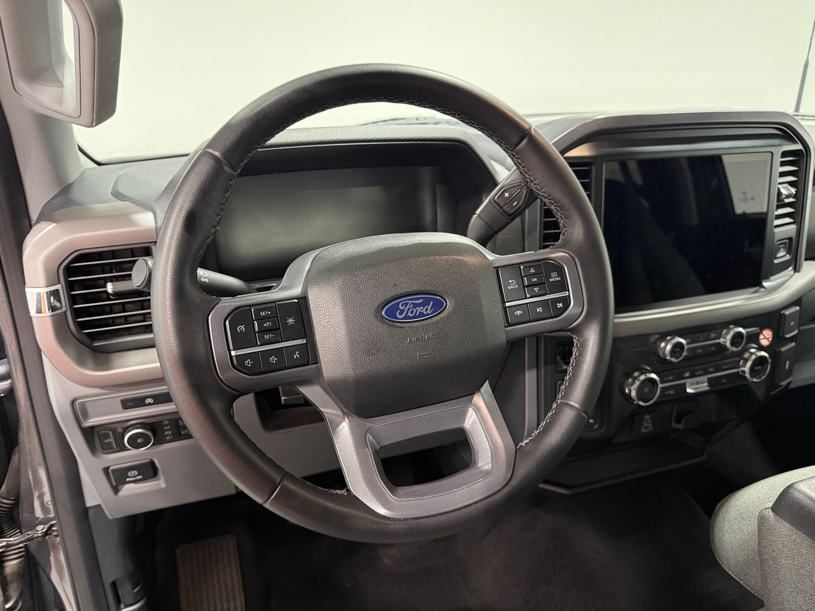 Thumbnail: 2025 Ford Econoline - 5