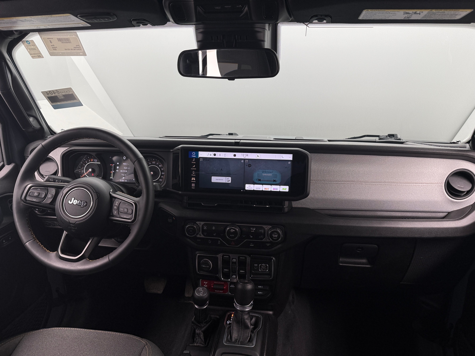 Thumbnail: 2024 Jeep Gladiator - 3