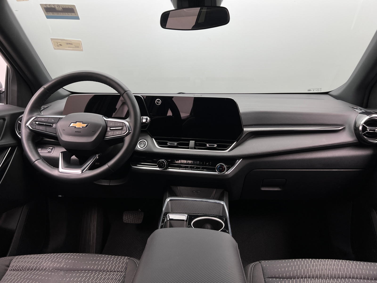 Thumbnail: 2025 Chevrolet Equinox - 3