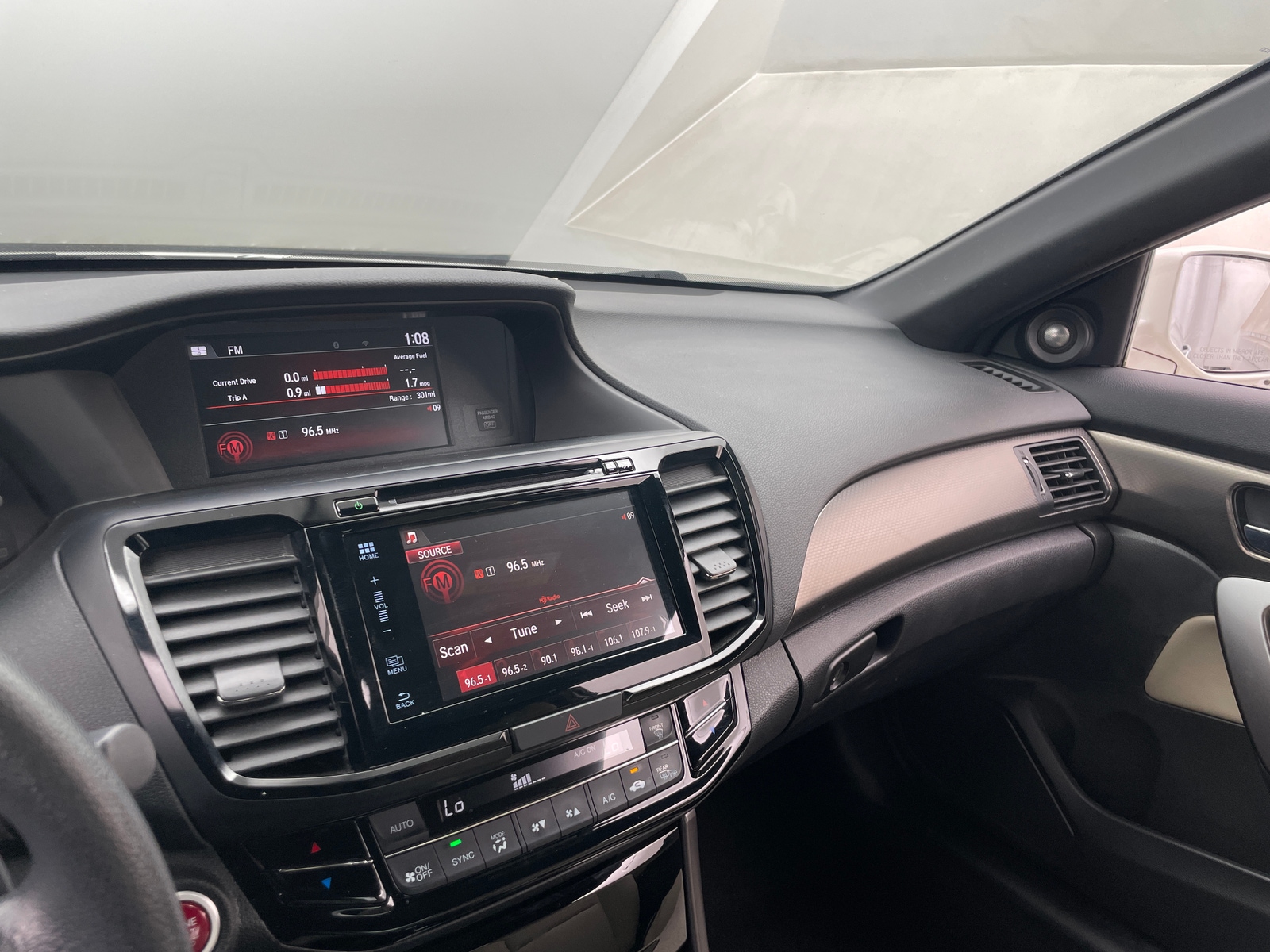 Thumbnail: 2016 Honda Accord - 3