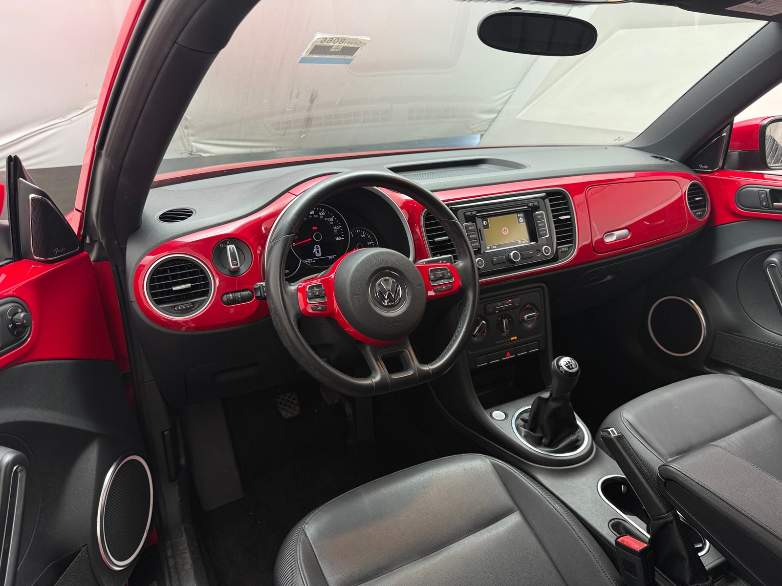 Thumbnail: 2012 Volkswagen Beetle - 3