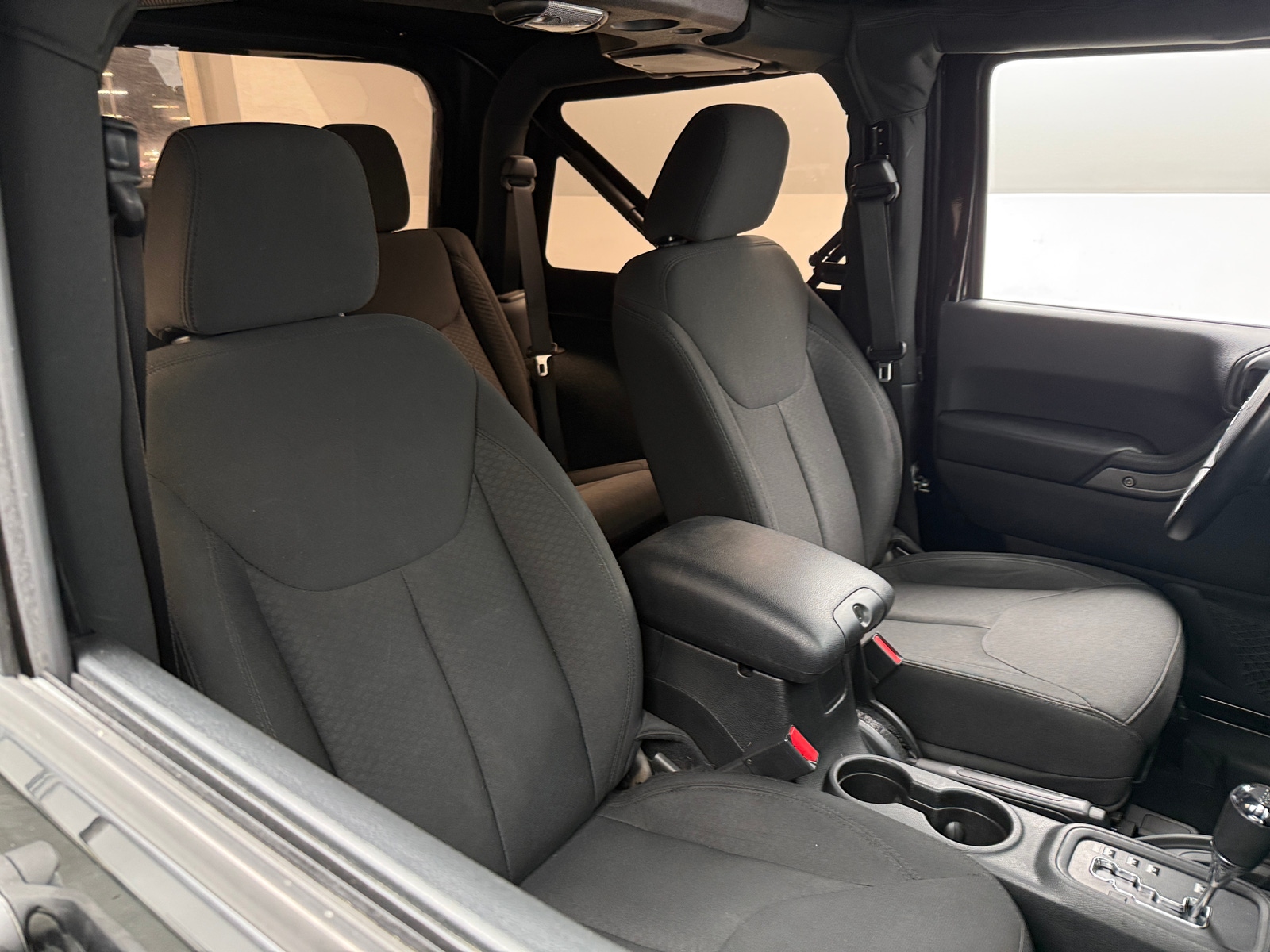 Thumbnail: 2017 Jeep Wrangler - 2