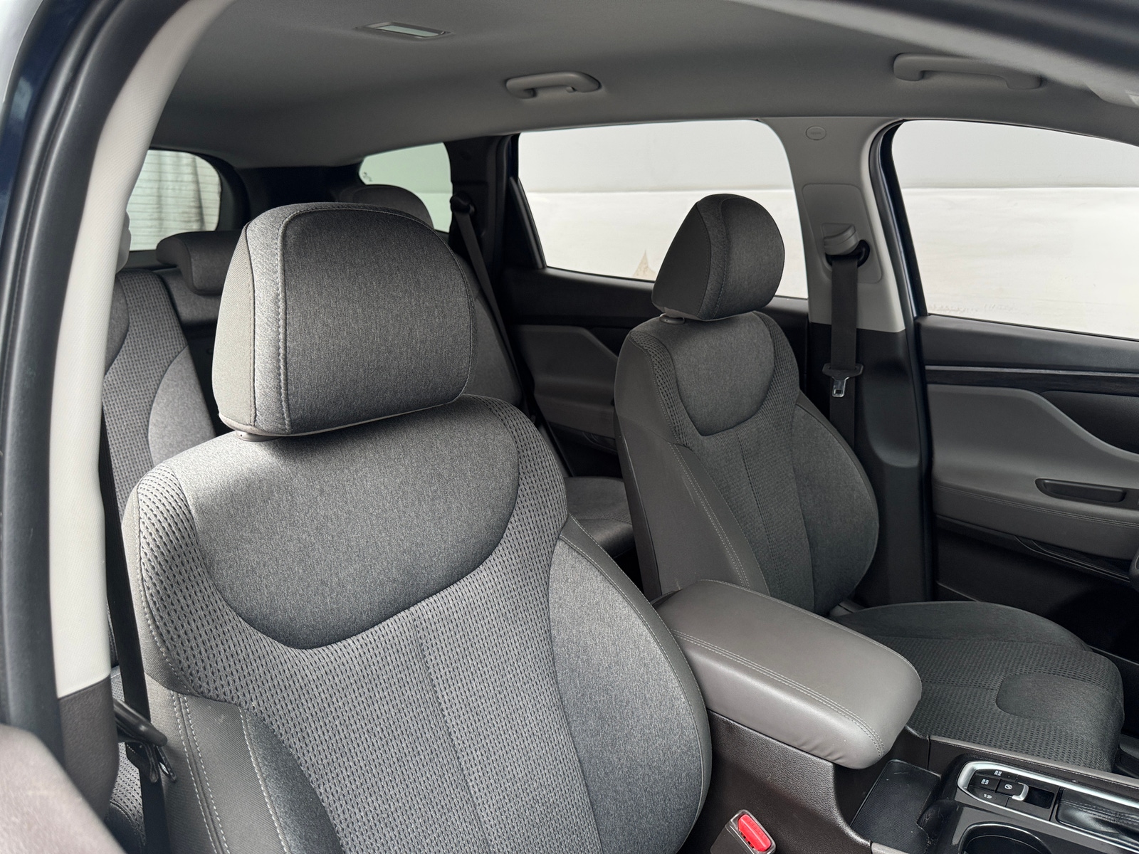 Thumbnail: 2019 Hyundai Santa Fe - 2