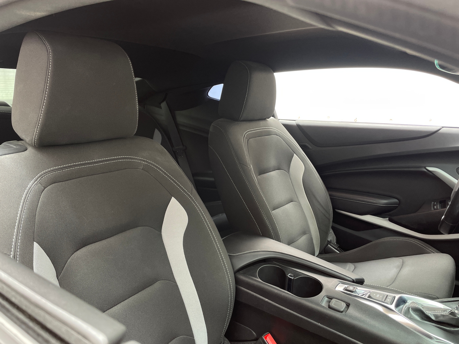 Thumbnail: 2019 Chevrolet Camaro - 2