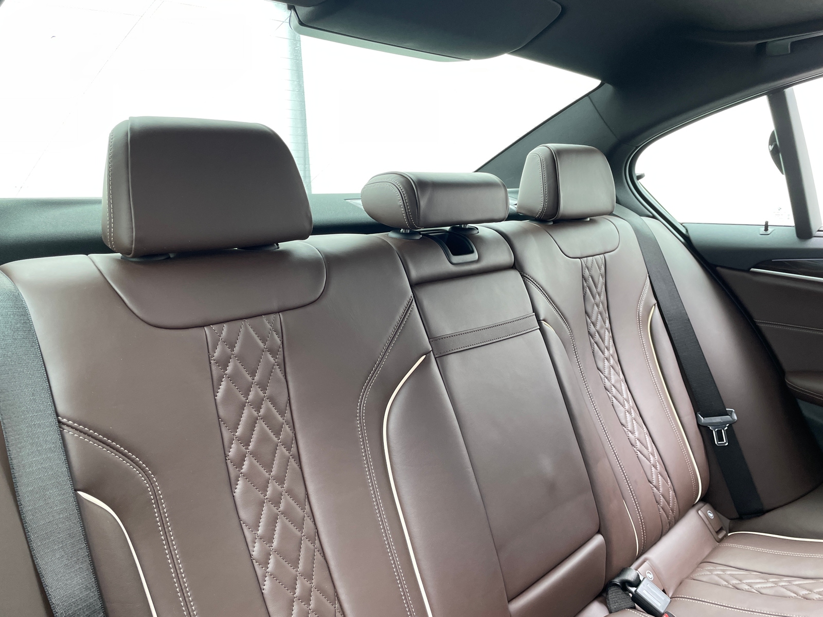 Thumbnail: 2021 BMW 5 Series - 5